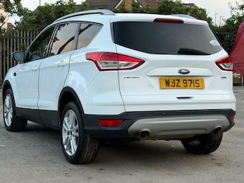 Used Ford Kuga 2015 for sale - 79017915: Photo