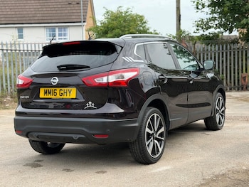Used Nissan Qashqai 2016 for sale - 79017920: Photo
