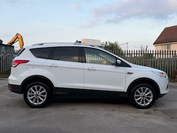 Used Ford Kuga 2016 for sale - 79017911: Photo