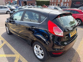 Used Ford Fiesta 2016 for sale - 79017913: Photo