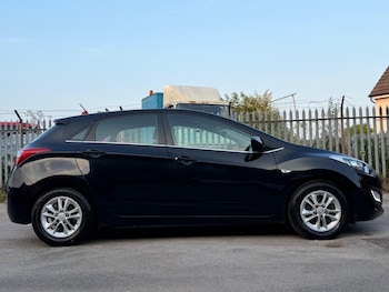 Used Hyundai i30 2015 for sale - 79017923: Photo
