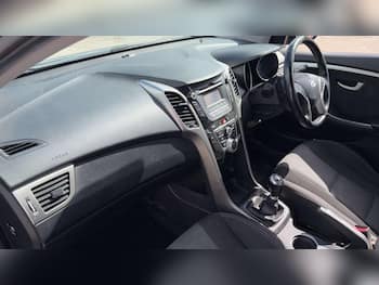 Used Hyundai i30 2014 for sale - 79633973: Photo