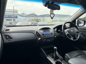 Used Hyundai Ix35 2015 for sale - 79181567: Photo