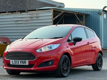 Used Ford Fiesta 2013 for sale - 79017916: Photo