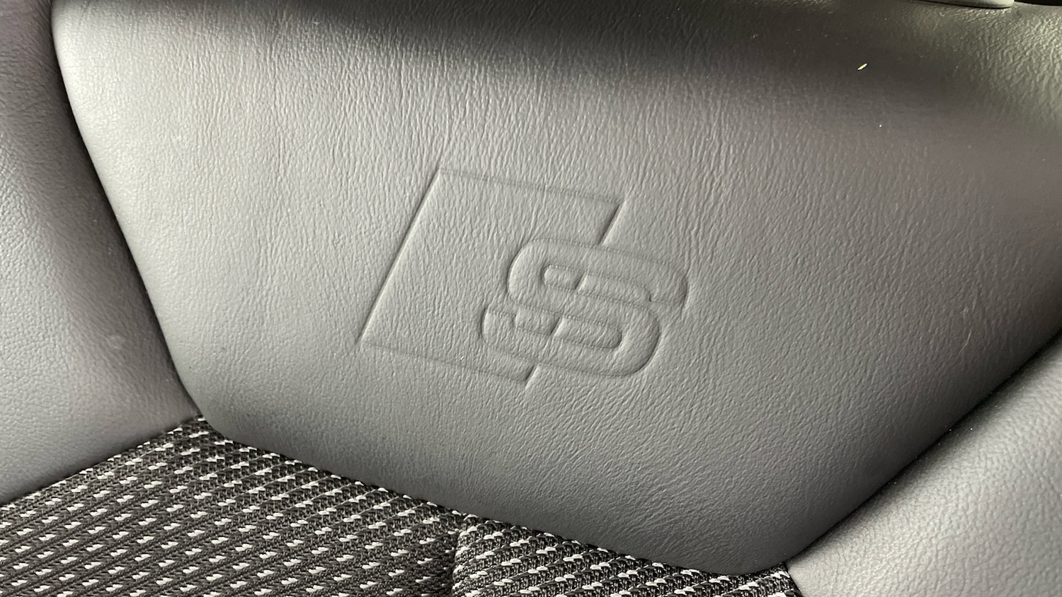 Used Audi Q3 2022 for sale - 78098462: Photo 32