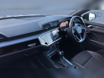 Used Audi Q3 2022 for sale - 76782274: Photo