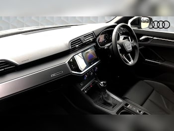 Used Audi Q3 2025 for sale - 75598600: Photo