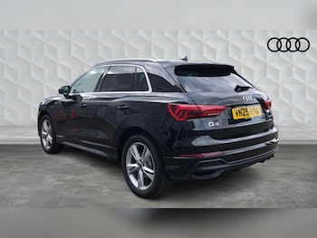 Used Audi Q3 2025 for sale - 75598600: Photo