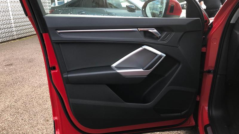 Used Audi Q3 2019 for sale - 76519705: Photo 15