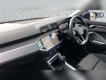 Used Audi Q3 2023 for sale - 78415155: Photo