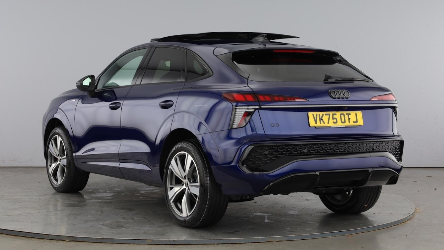 Used Audi Q3 2025 for sale - 77735935: Photo 3