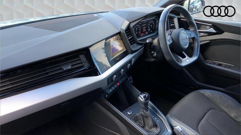 Used Audi A1 2023 for sale - 76131473: Photo 2