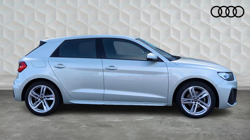 Used Audi A1 2023 for sale - 76131473: Photo 4