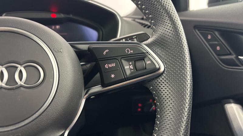 Used Audi TT 2023 for sale - 77476892: Photo 17