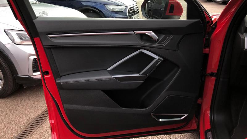 Used Audi Q3 2020 for sale - 75997501: Photo 17