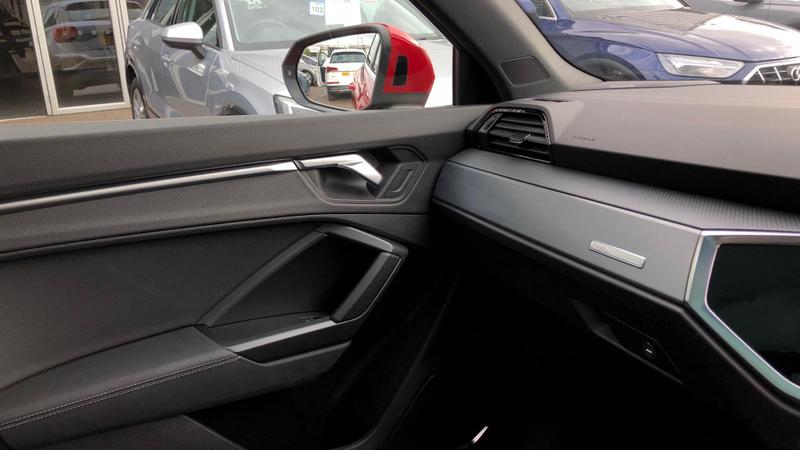 Used Audi Q3 2020 for sale - 75997501: Photo 39