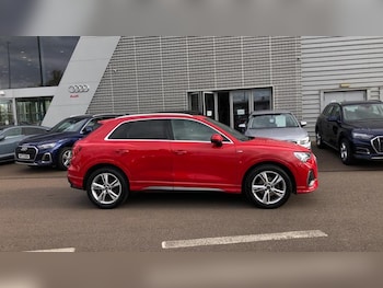 Used Audi Q3 2020 for sale - 75997501: Photo