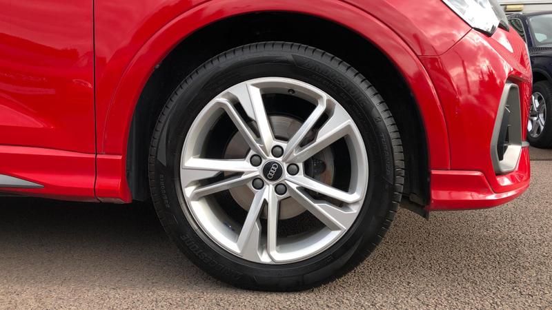 Used Audi Q3 2020 for sale - 75997501: Photo 5