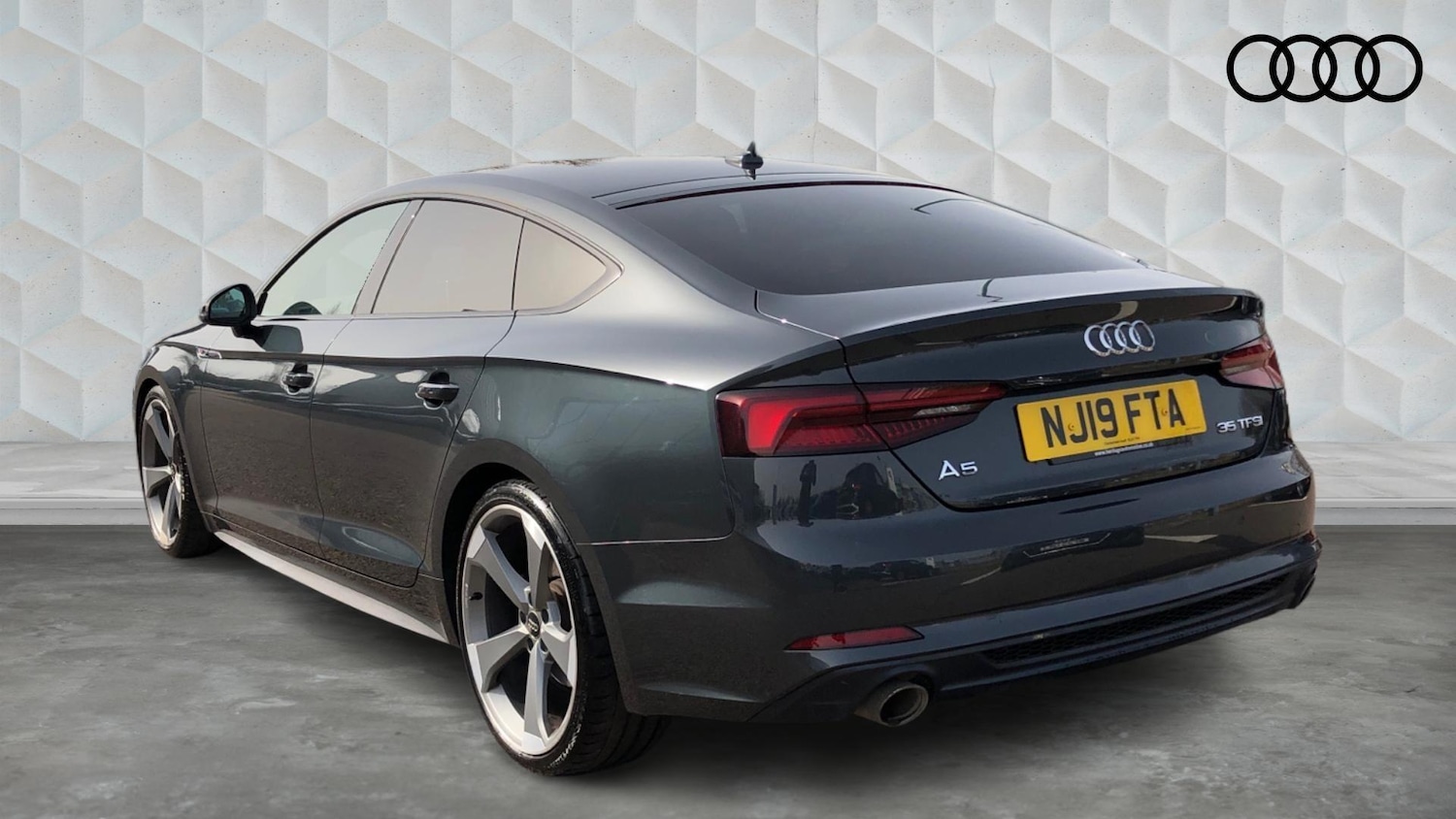 Used Audi A5 2019 for sale - 77789703: Photo 3