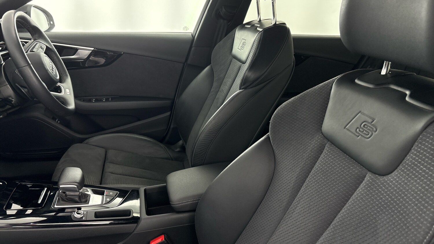 Used Audi A4 2022 for sale - 77602667: Photo 36