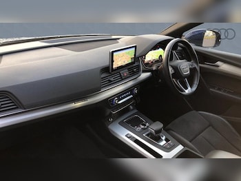 Used Audi Q5 2020 for sale - 76452935: Photo