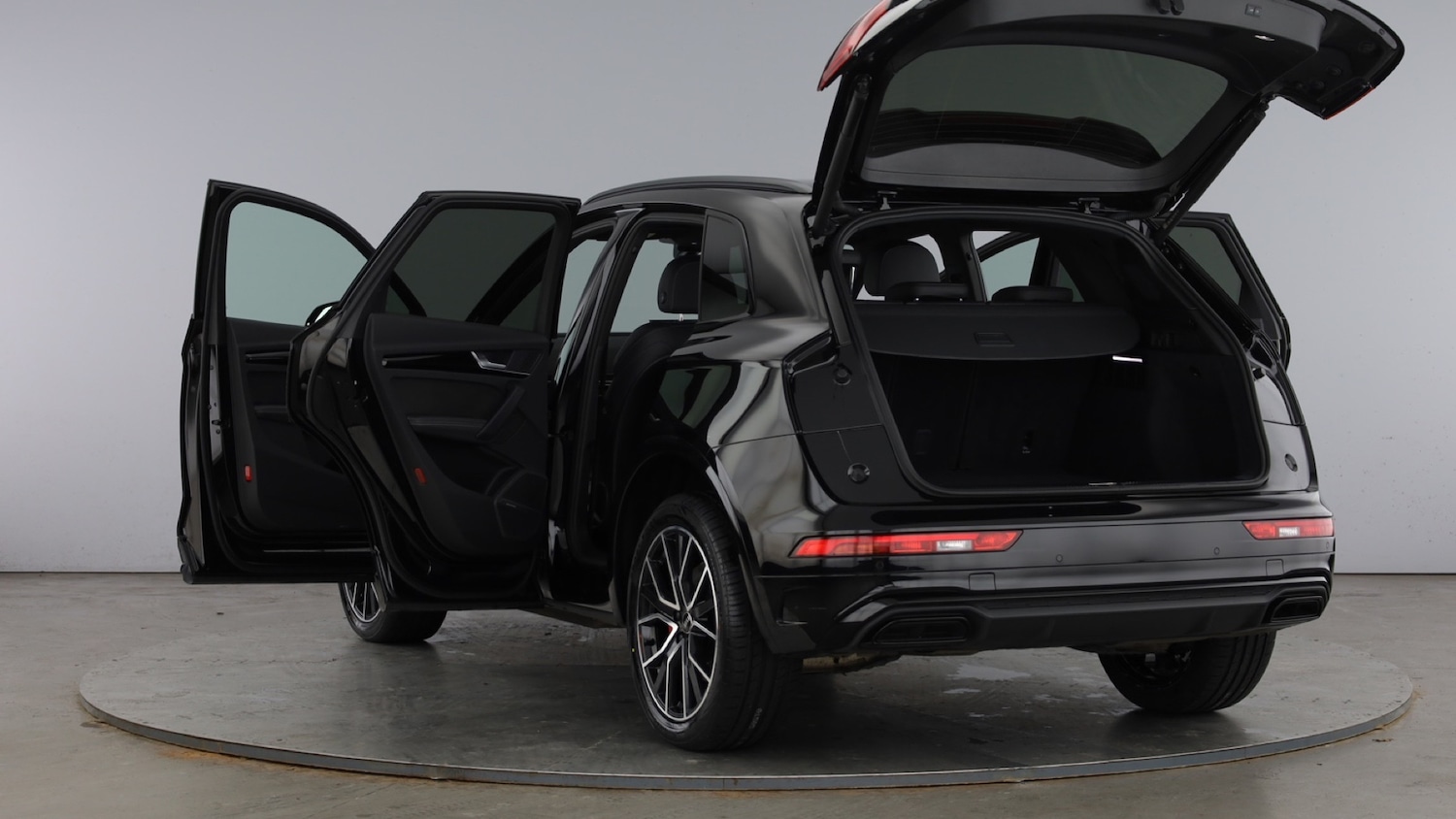 Used Audi Q5 2023 for sale - 78135115: Photo 11