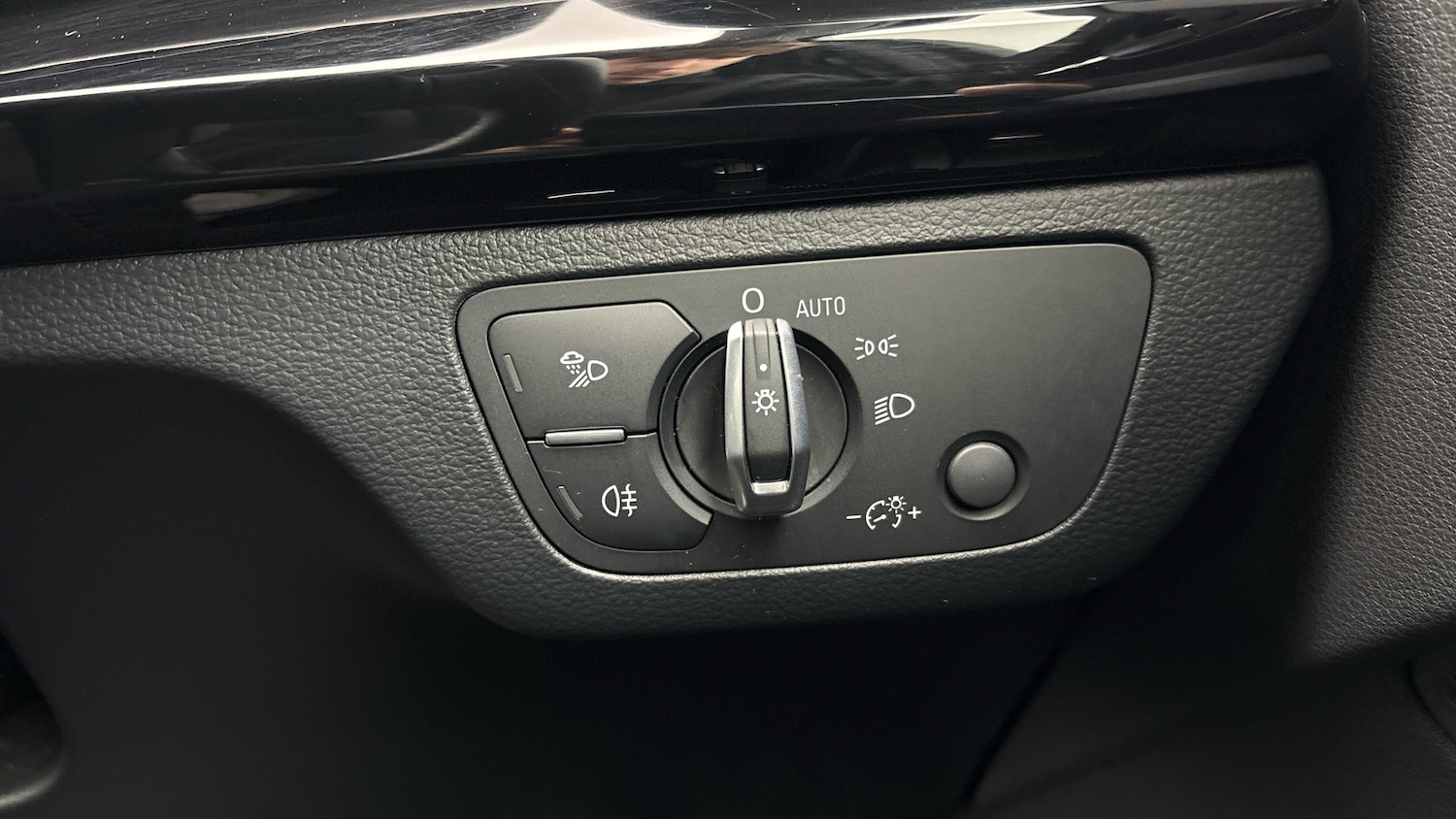 Used Audi Q5 2023 for sale - 78135115: Photo 35