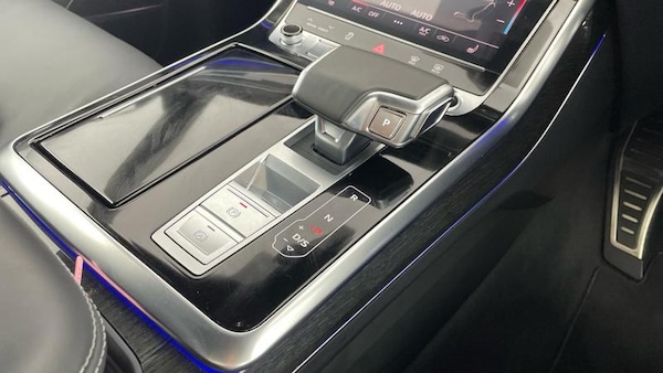 Used Audi Q8 2024 for sale - 73633660: Photo 12