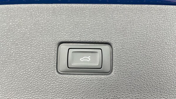 Used Audi Q8 2024 for sale - 73633660: Photo 31