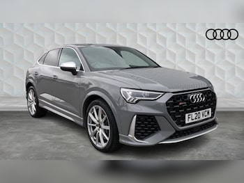 Audi - RS Q3
