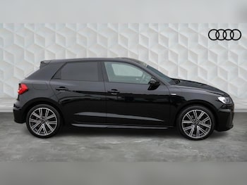 Used Audi A1 2024 for sale - 76131545: Photo