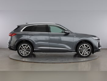Used Audi Q5 2025 for sale - 78889369: Photo