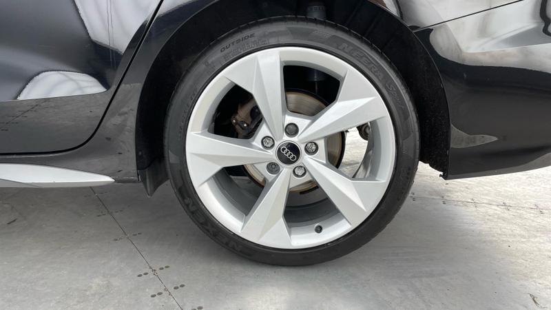 Used Audi A3 2023 for sale - 76344405: Photo 32