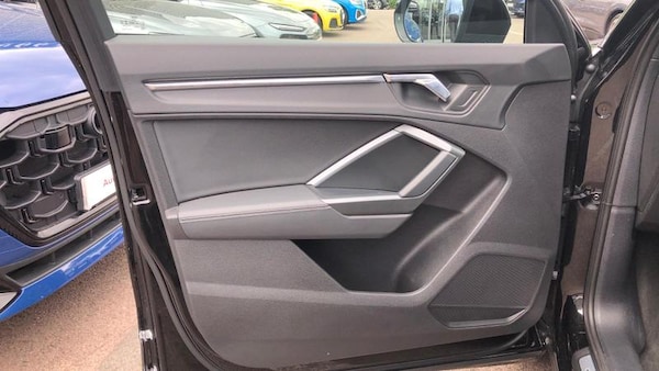 Used Audi Q3 2021 for sale - 75183615: Photo 16