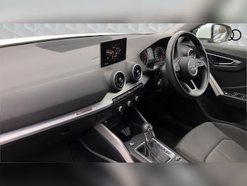 Used Audi Q2 2020 for sale - 77688157: Photo