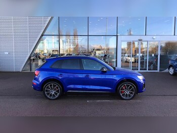 Used Audi Q5 2020 for sale - 77025813: Photo