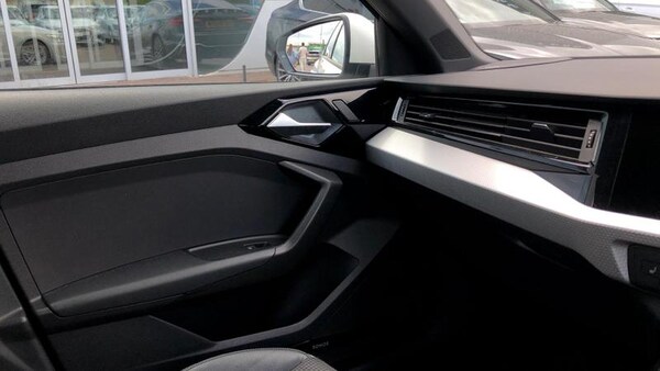 Used Audi A1 2022 for sale - 74748076: Photo 37