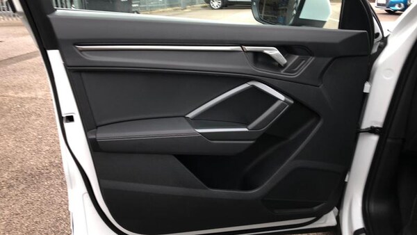 Used Audi Q3 2025 for sale - 75598642: Photo 16