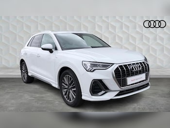 Audi - Q3