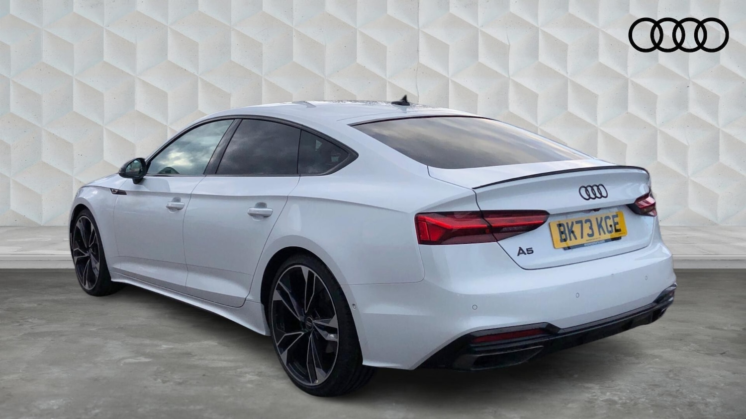 Used Audi A5 2024 for sale - 77515674: Photo 3