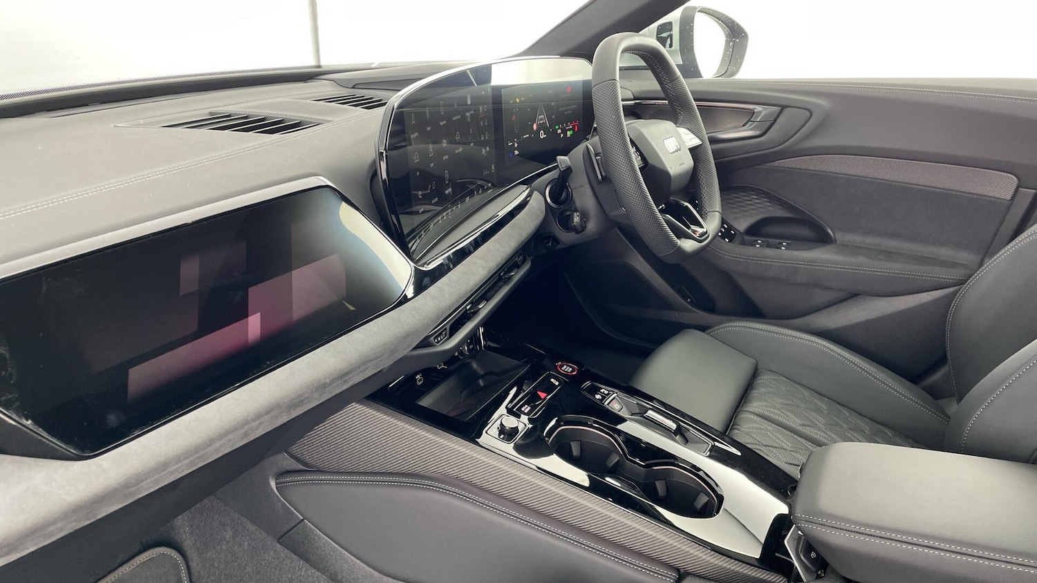 Used Audi A5 2025 for sale - 77602502: Photo 2