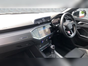 Used Audi Q3 2025 for sale - 78112294: Photo