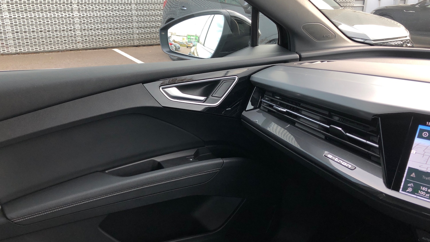 Used Audi Q4 e-tron 2022 for sale - 77962469: Photo 34