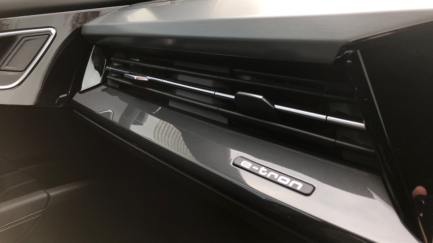 Used Audi Q4 e-tron 2022 for sale - 77962469: Photo 35