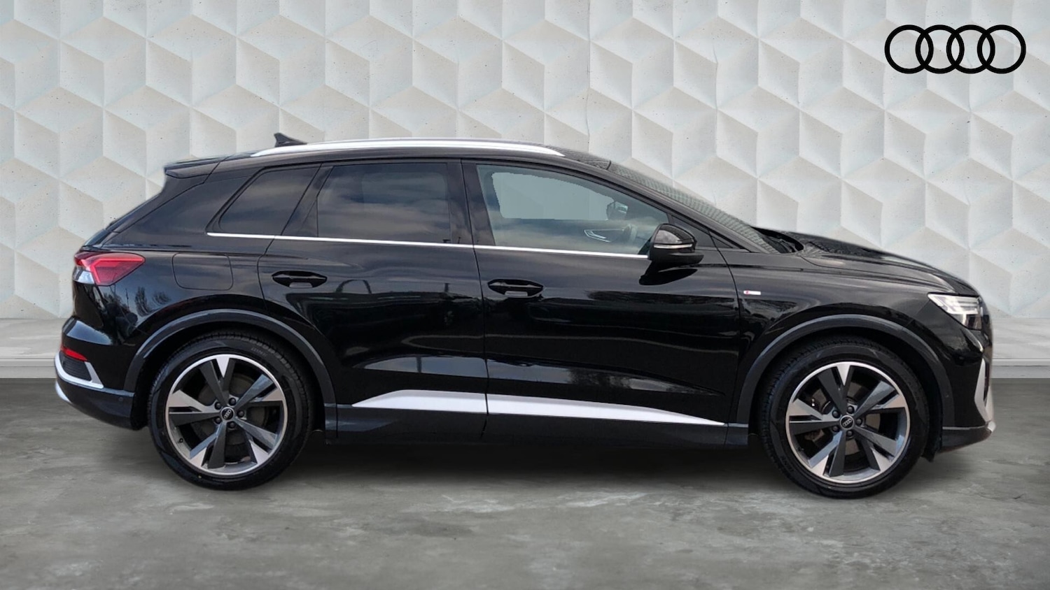 Used Audi Q4 e-tron 2022 for sale - 77962469: Photo 4