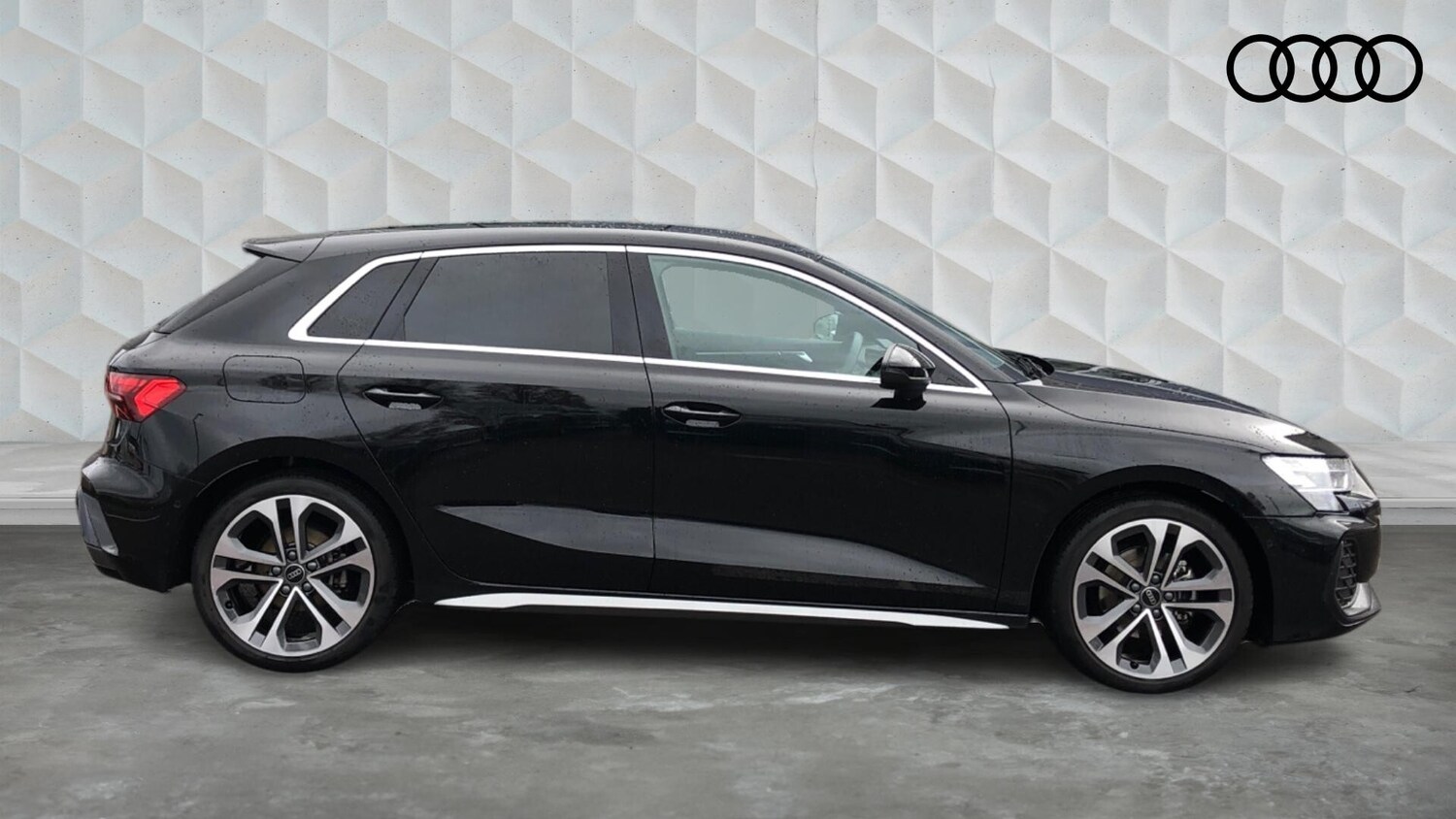 Used Audi A3 2024 for sale - 77662687: Photo 4