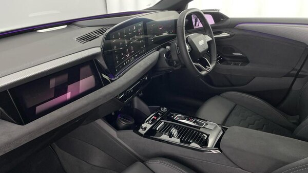 Used Audi A6 2025 for sale - 74552888: Photo 2