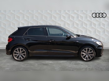 Used Audi A1 2023 for sale - 79073997: Photo