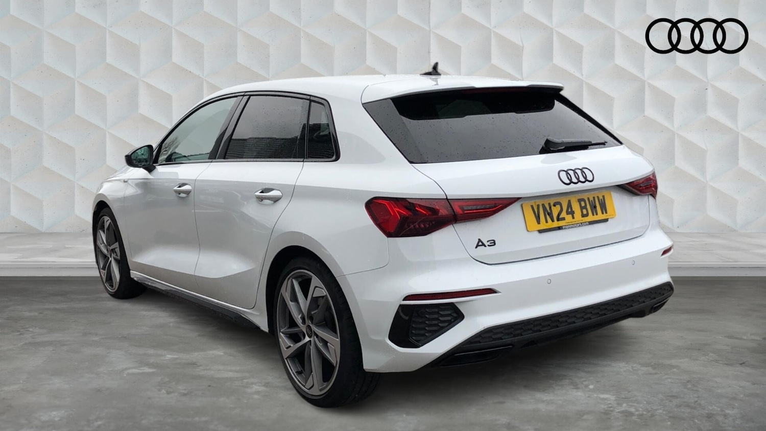 Used Audi A3 2024 for sale - 77602797: Photo 3