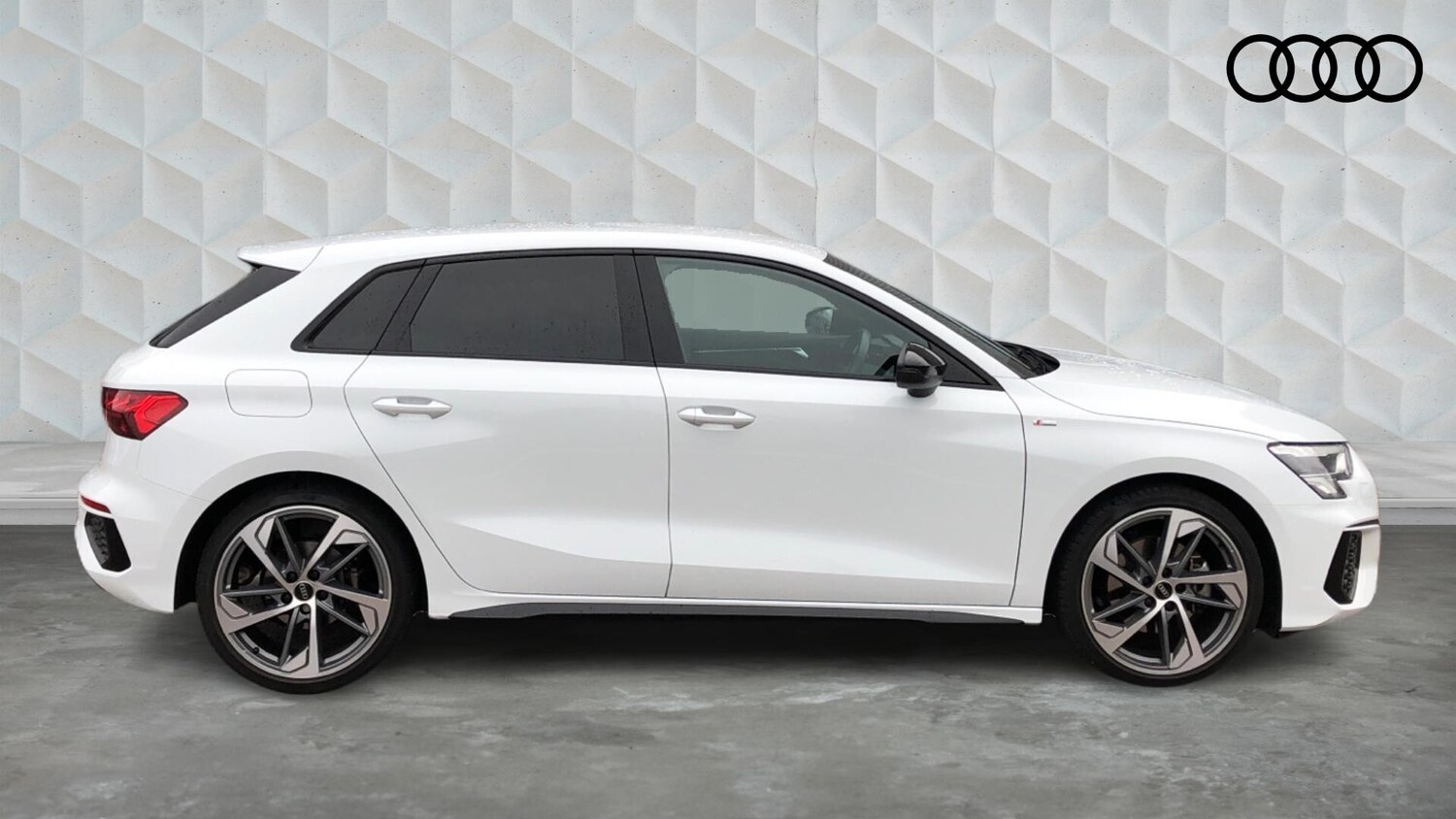 Used Audi A3 2024 for sale - 77602797: Photo 4